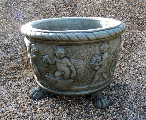 KP24 Large Round Roman Pot